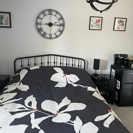 Cosy Home From Home With Private Bathroom - Free Parking Cardiff Zewnętrze zdjęcie