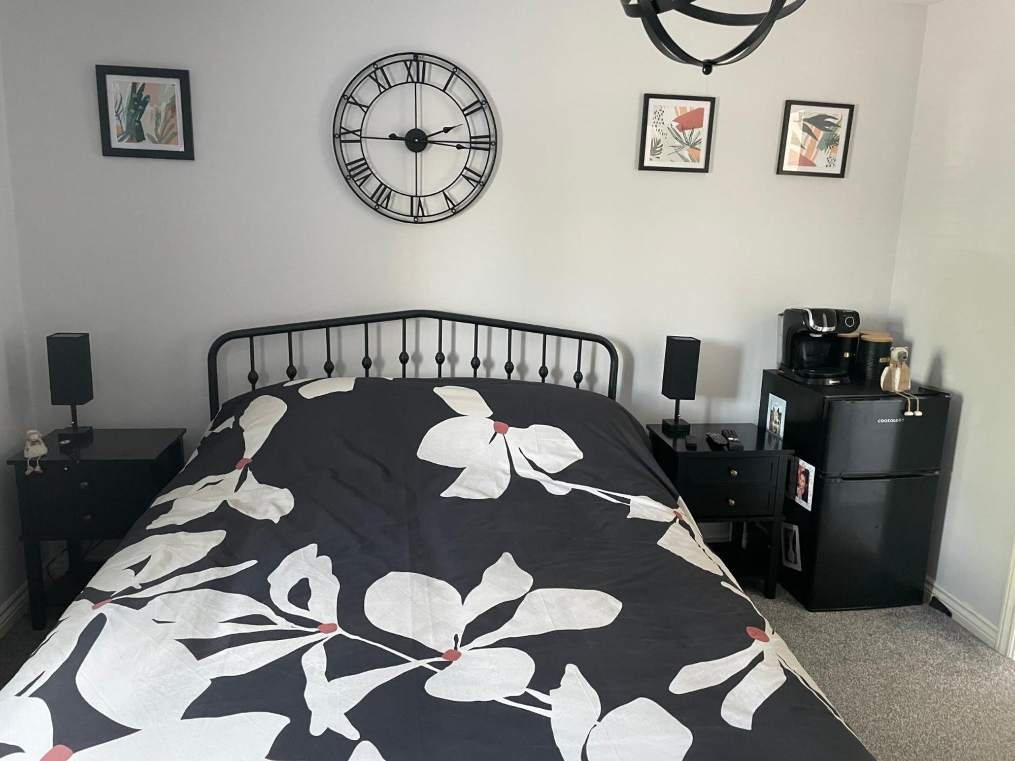 Cosy Home From Home With Private Bathroom - Free Parking Cardiff Zewnętrze zdjęcie